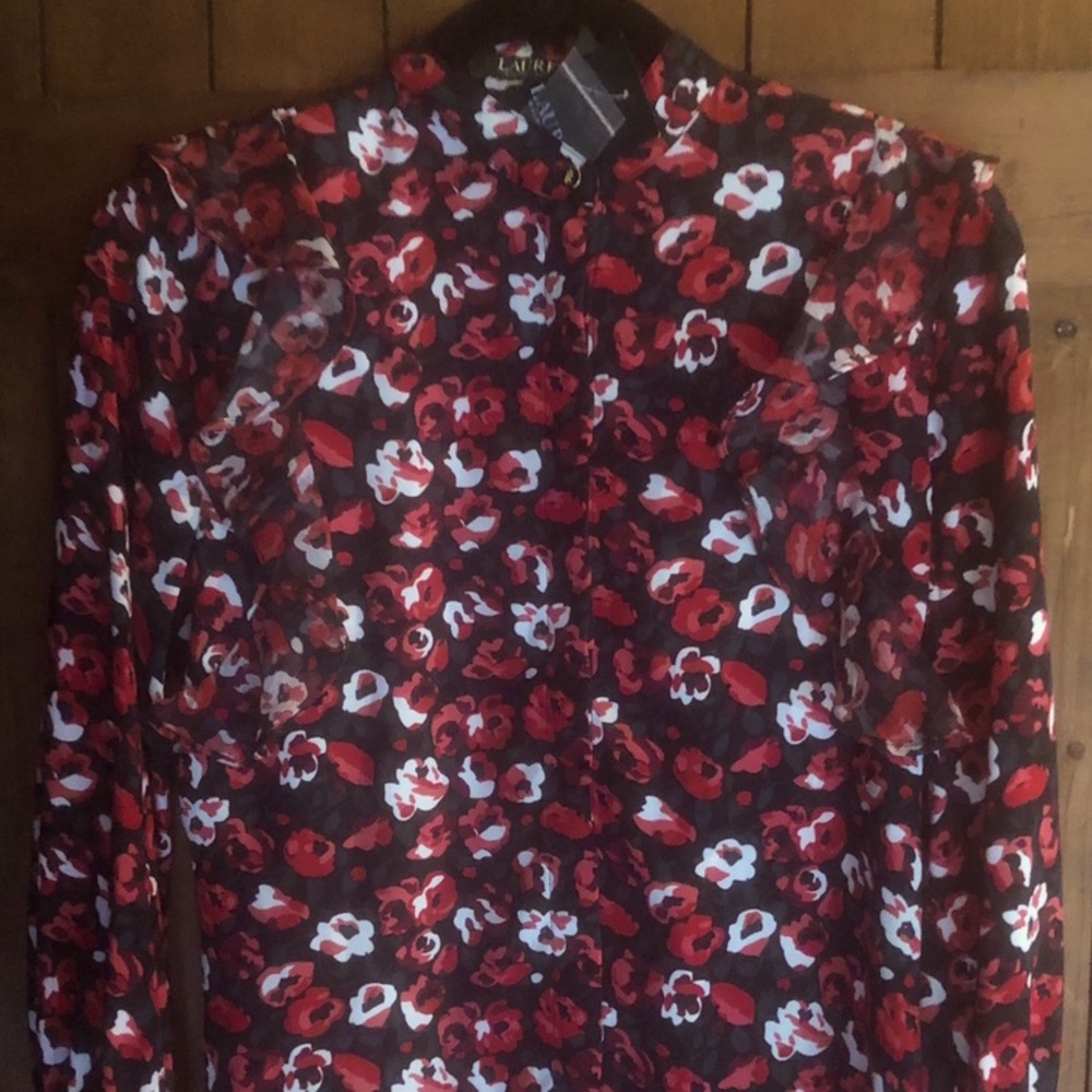 💫Brand New LAUREN Ralph Lauren Blouse!💫